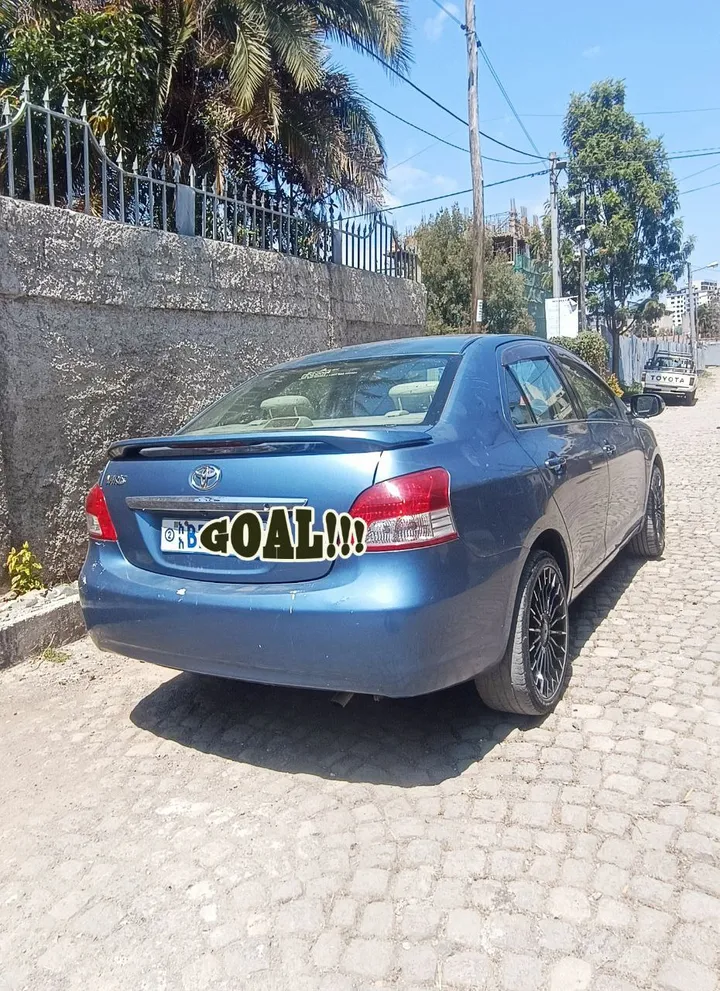 Toyota Yaris Belta 2010 – photo 6