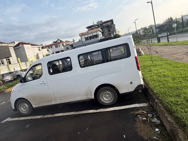 Wuling Travler 2025 Electric Van – photo 4
