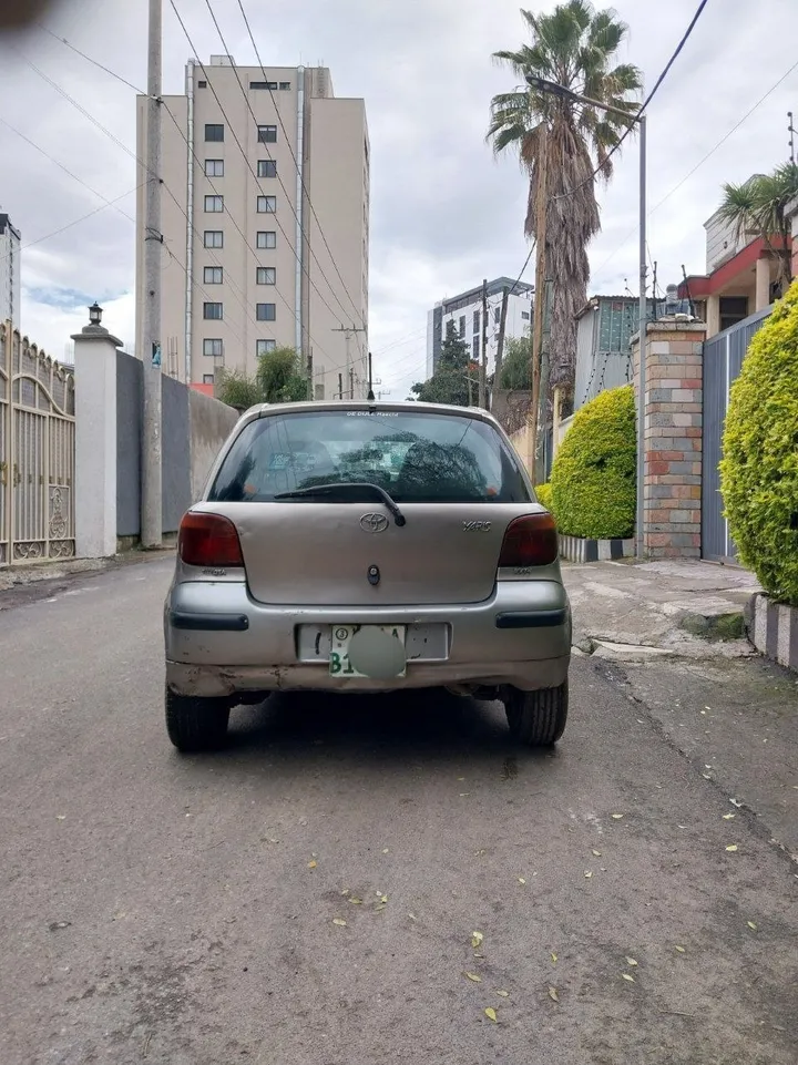 Toyota Vitz 2003 1.0L – photo 8
