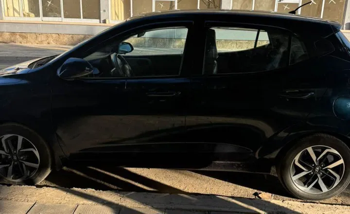 Hyundai Grand i10 2022 – photo 4
