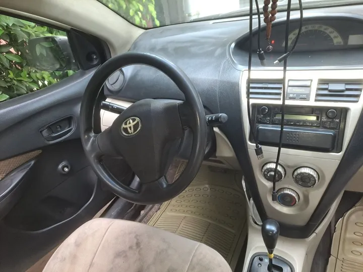 Toyota Sedan 1300cc Automatic 2007 – photo 7