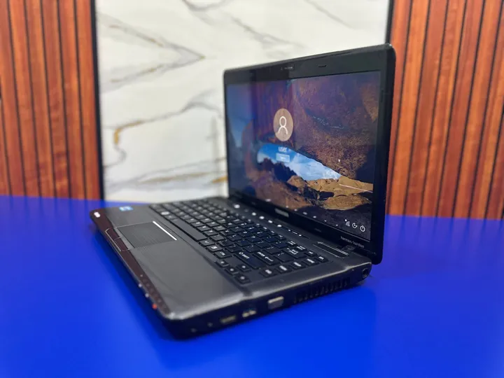 Toshiba Core i5 3rd Gen Laptop – photo 3