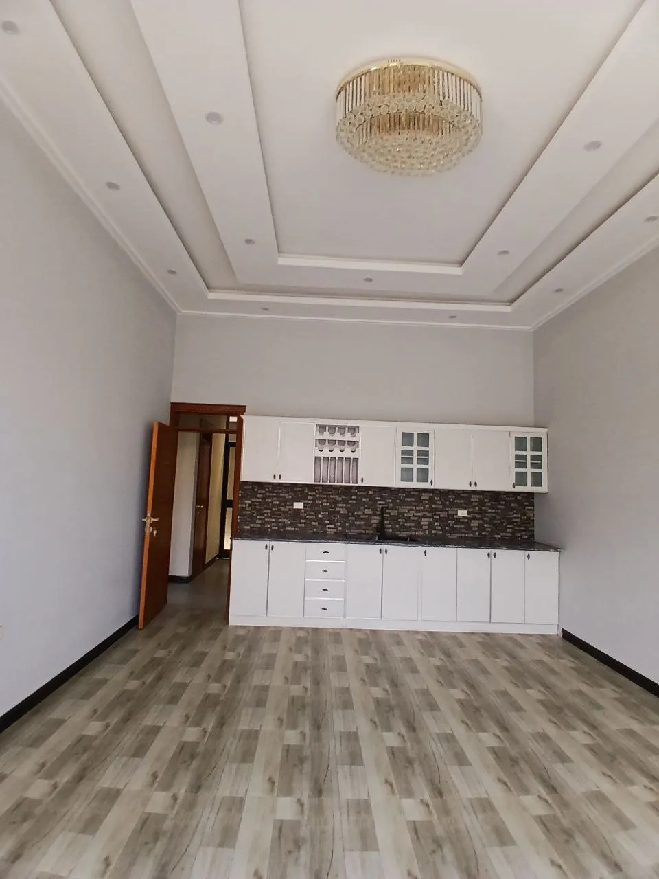 Villa House for Sale in Semit – photo 5