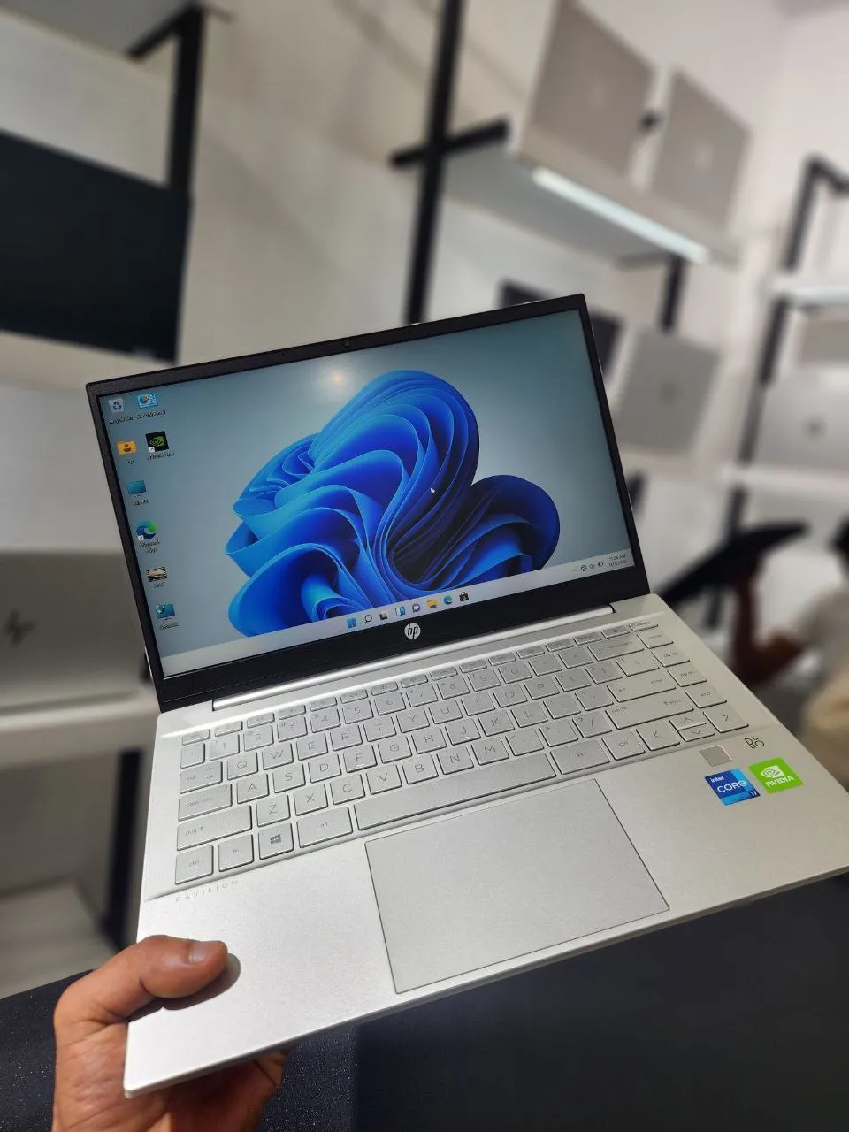 HP Pavilion i7 11th 16GB 512GB – photo 4