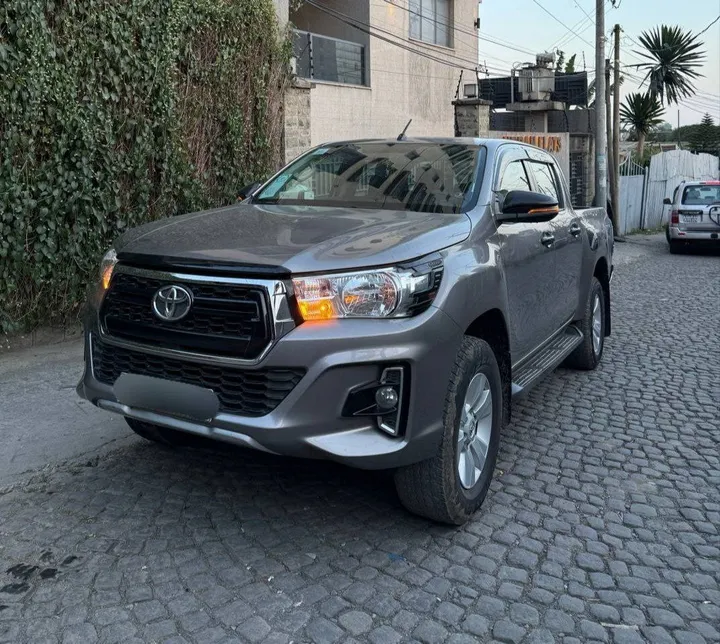 Toyota Revo Double Cab 2020 – photo 3