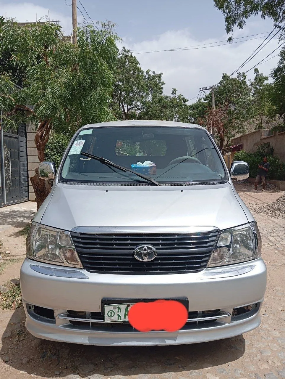 Toyota HiAce D4D Dolphin Van – photo 5
