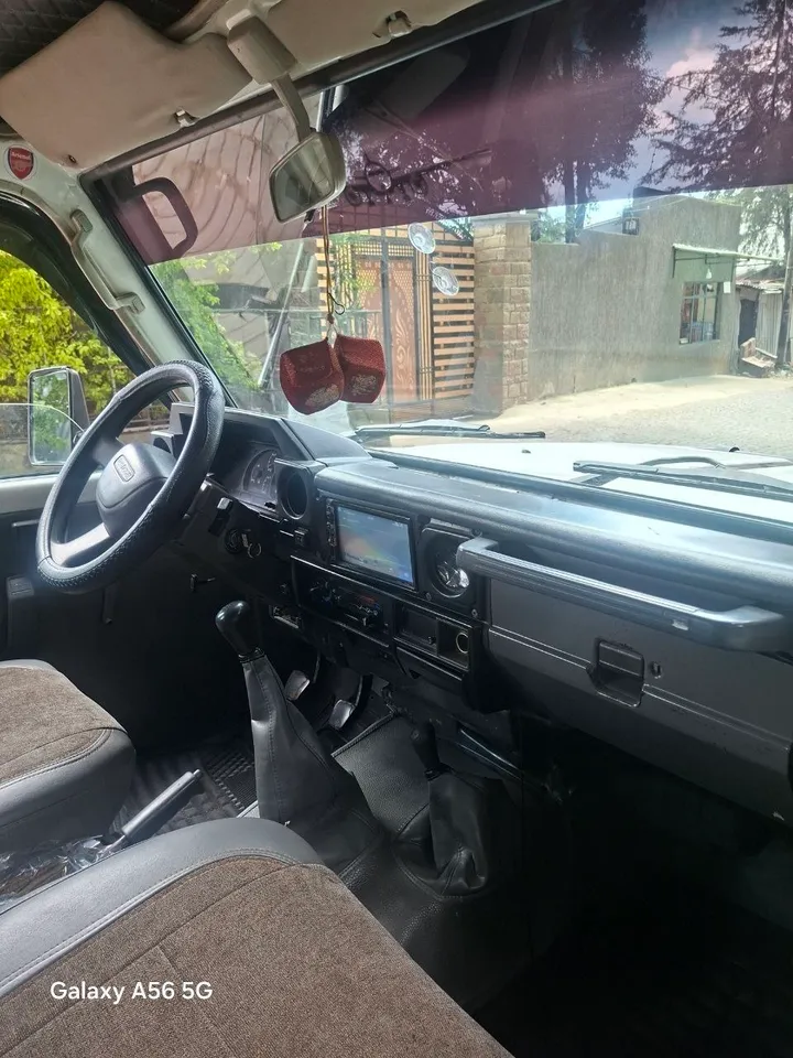 Toyota Landcruiser Long Base Diesel 2006 – photo 8