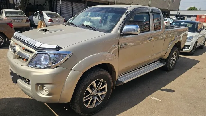 Toyota Hilux D4D King Cab 2008 – photo 4