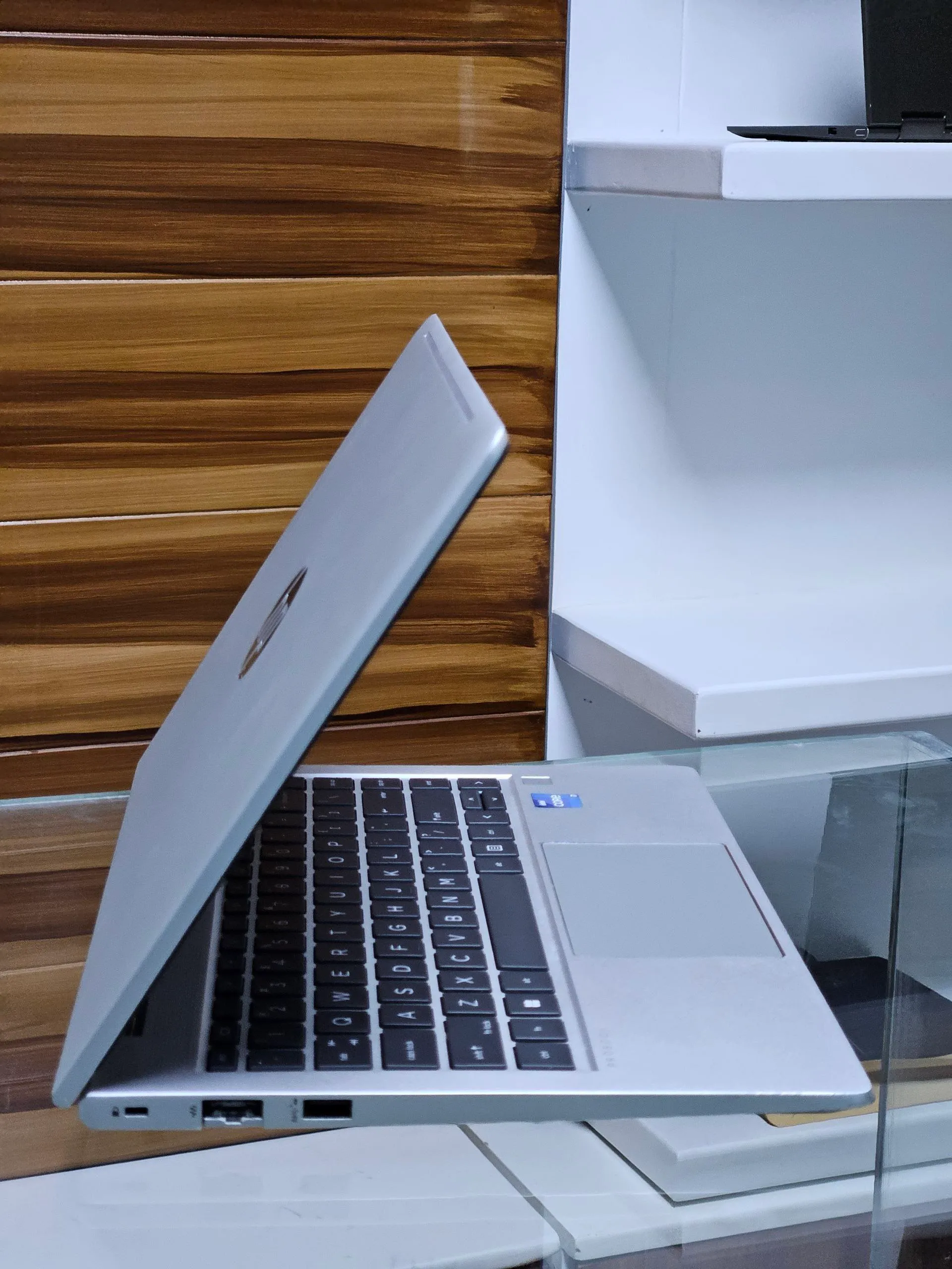 HP ProBook Core i7 16GB Laptop – photo 5