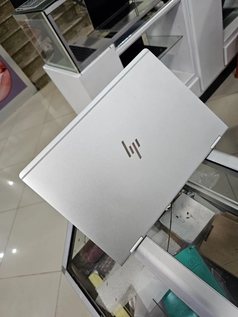 HP EliteBook 1030 G2 Laptop – photo 7