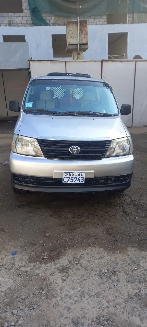 Toyota Hiace 2008 Diesel Van – photo 4