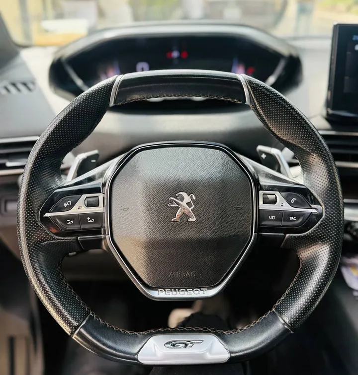 Peugeot 5008 2021 SUV – photo 7