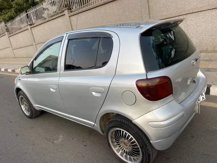 Toyota Vitz 2002 Automatic – photo 5