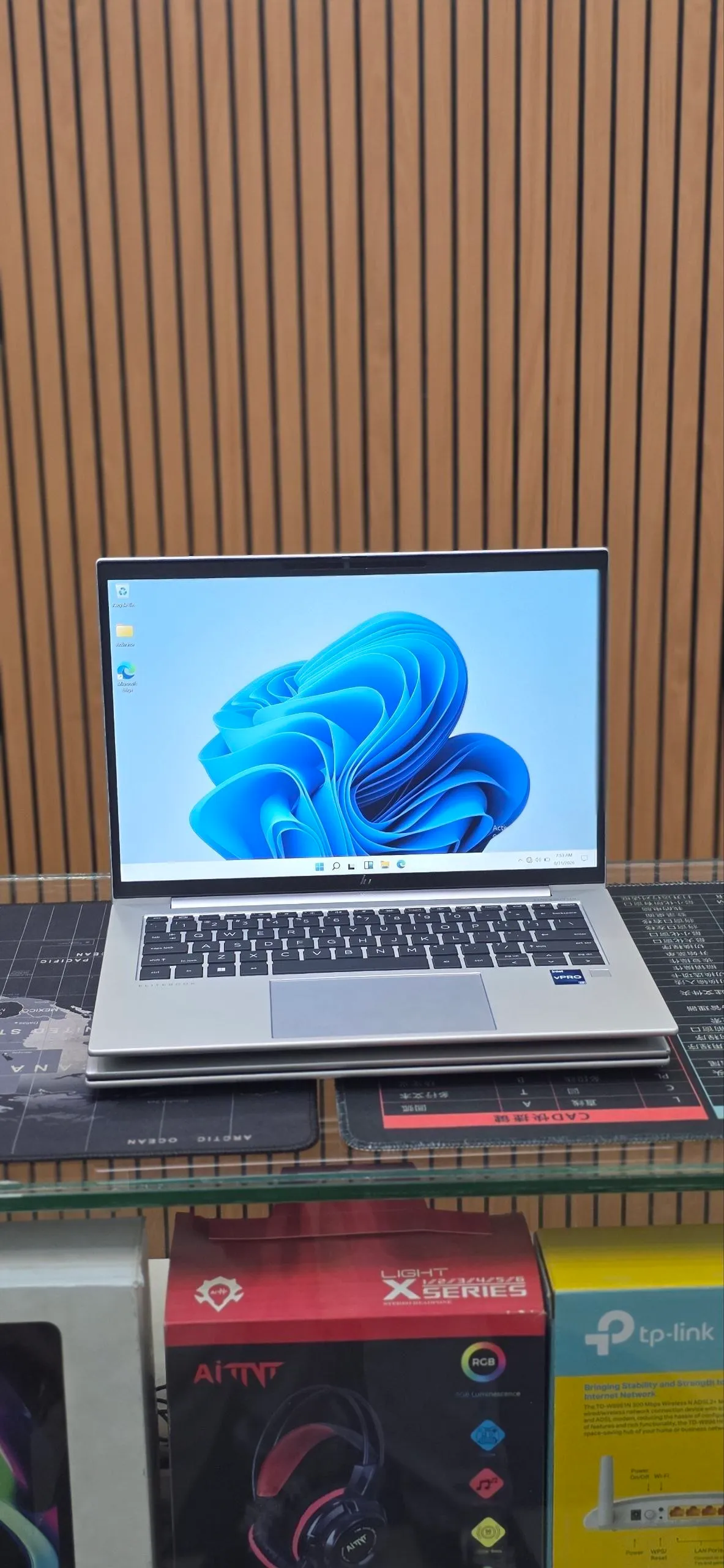 HP EliteBook 840 G10 i7 Laptop – photo 4