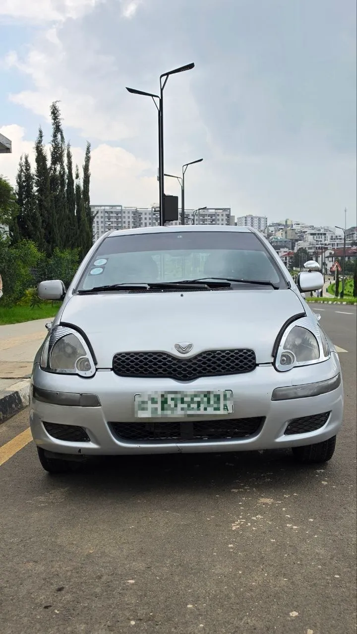 Toyota Vitz 2004 Automatic – photo 8