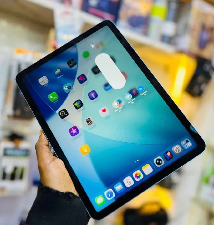 Apple iPad Air 5th Generation 256GB – photo 3