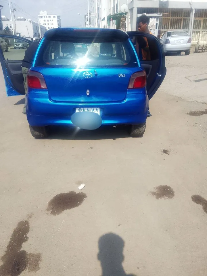 Toyota Vitz 2002 – photo 6
