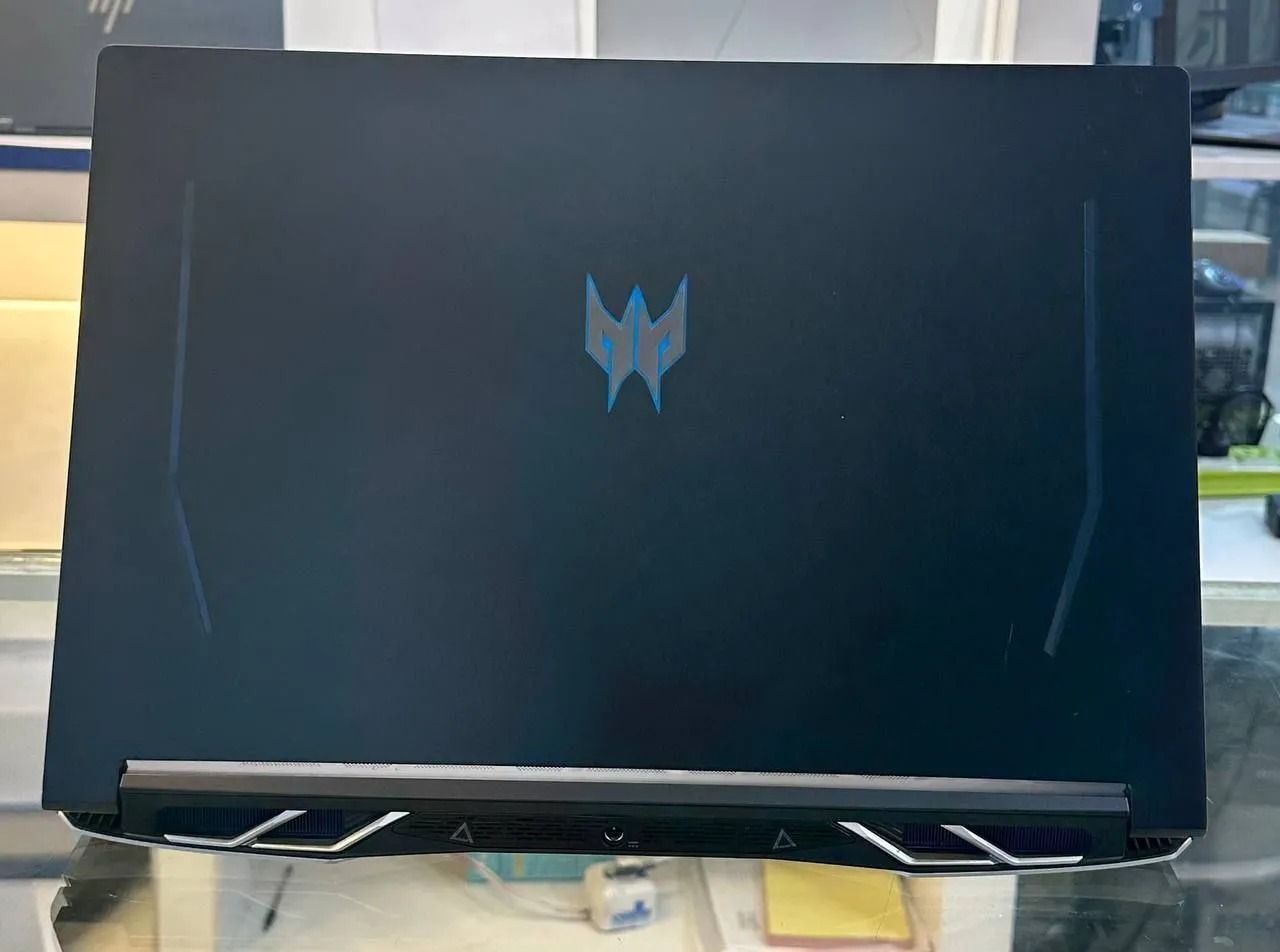 Acer Predator Helios 300 Gaming Laptop – photo 3