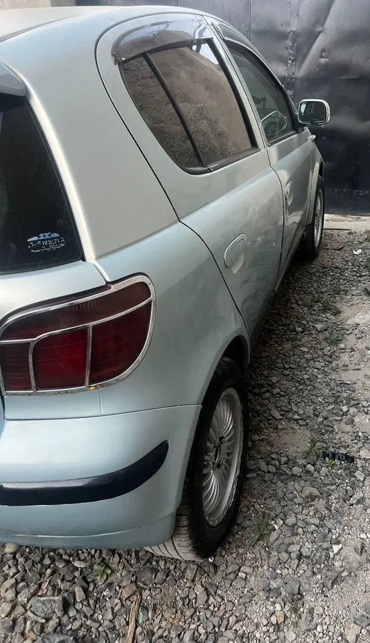 Toyota Vitz 2003 Automatic – photo 4
