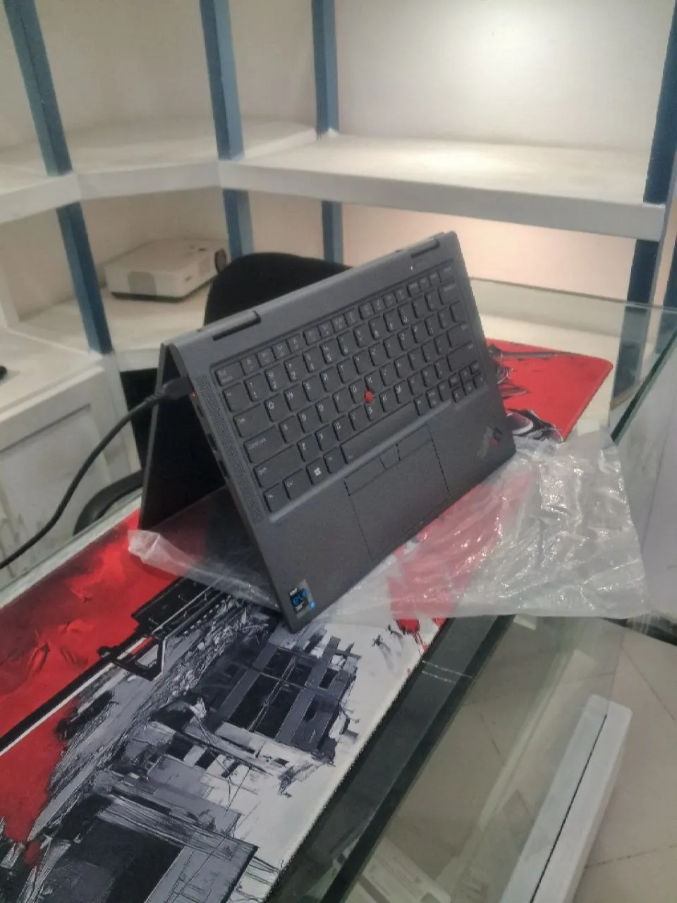 Lenovo ThinkPad X1 Yoga i7 11th Gen – photo 3