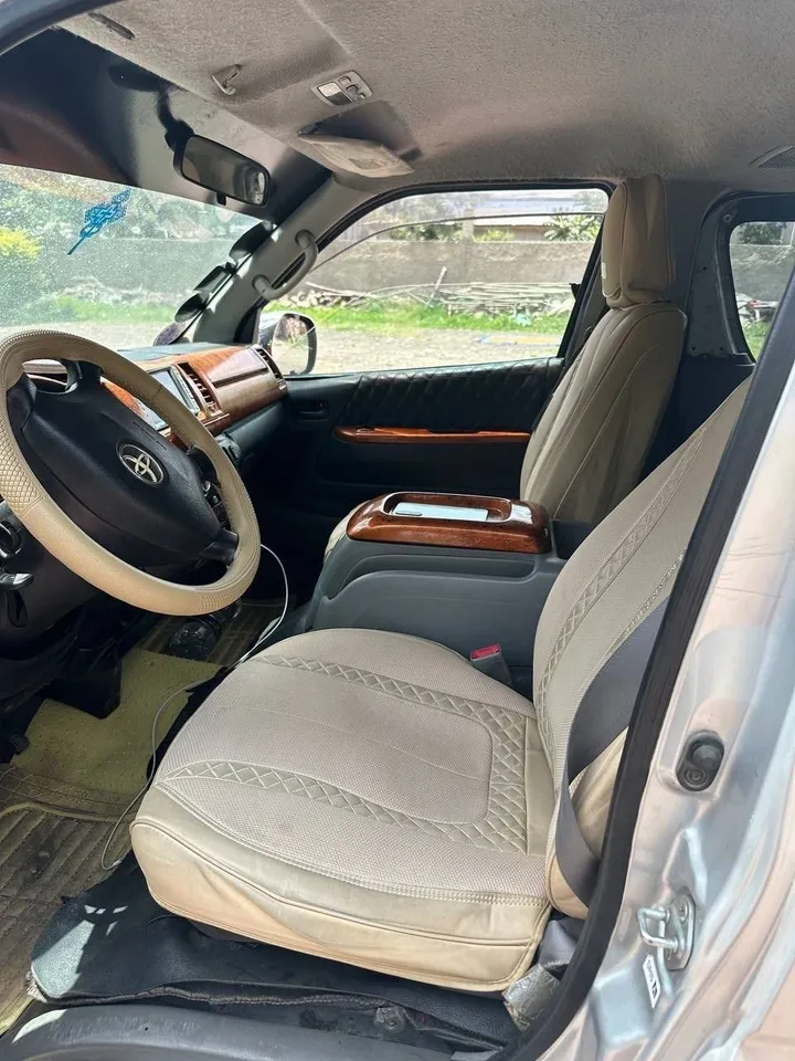 Toyota Super GL 2007 Automatic – photo 5