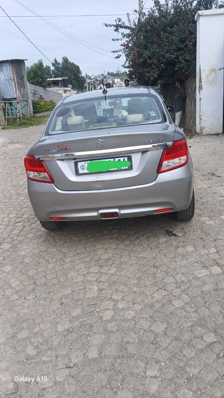 2022 Suzuki Dzire Compact Sedan – photo 3