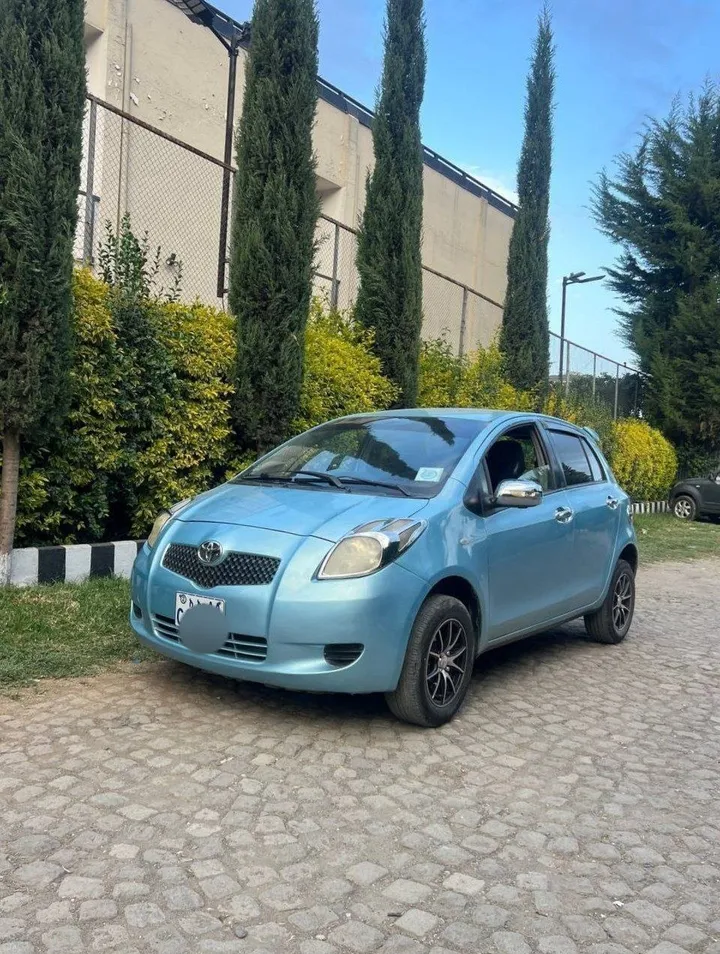Toyota Yaris Compact 2007 Automatic – photo 6