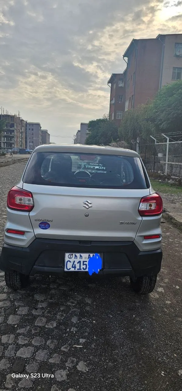 Suzuki S-Presso 2020 Manual – photo 4