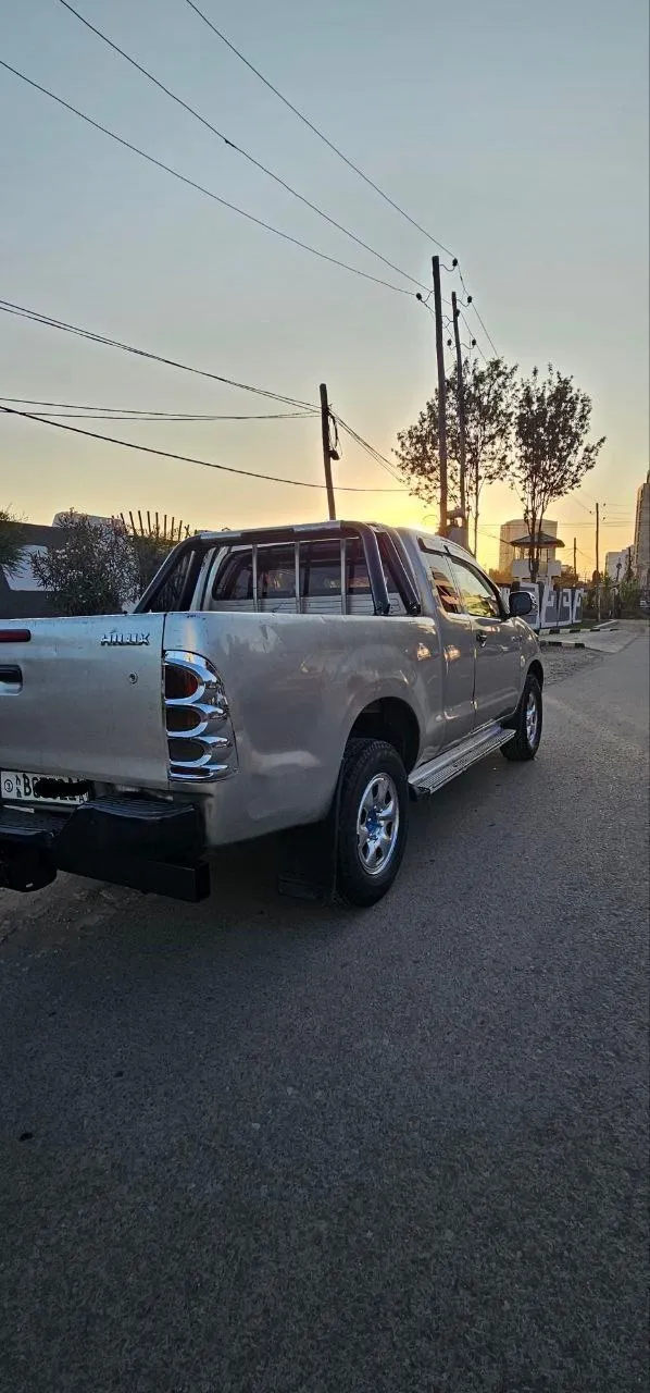 Toyota Hilux Kicap 2010 Diesel – photo 3