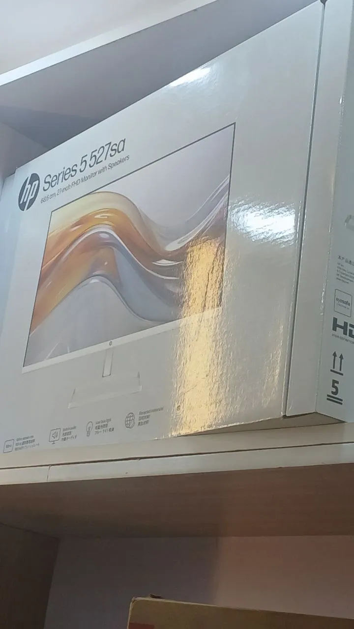 HP Series 5 27 inch FHD Monitor – photo 4