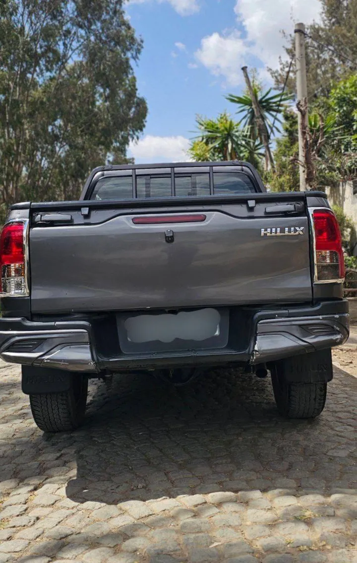 Toyota Hilux Revo Double Cab 2017 – photo 8