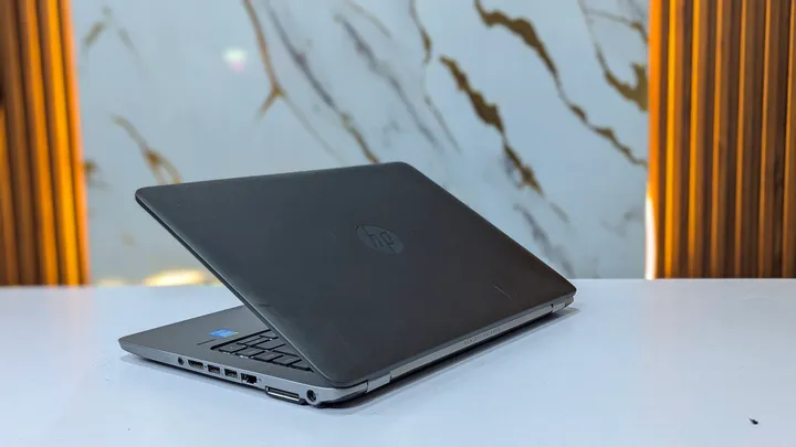 HP 820 G1 i5 Laptop – photo 6