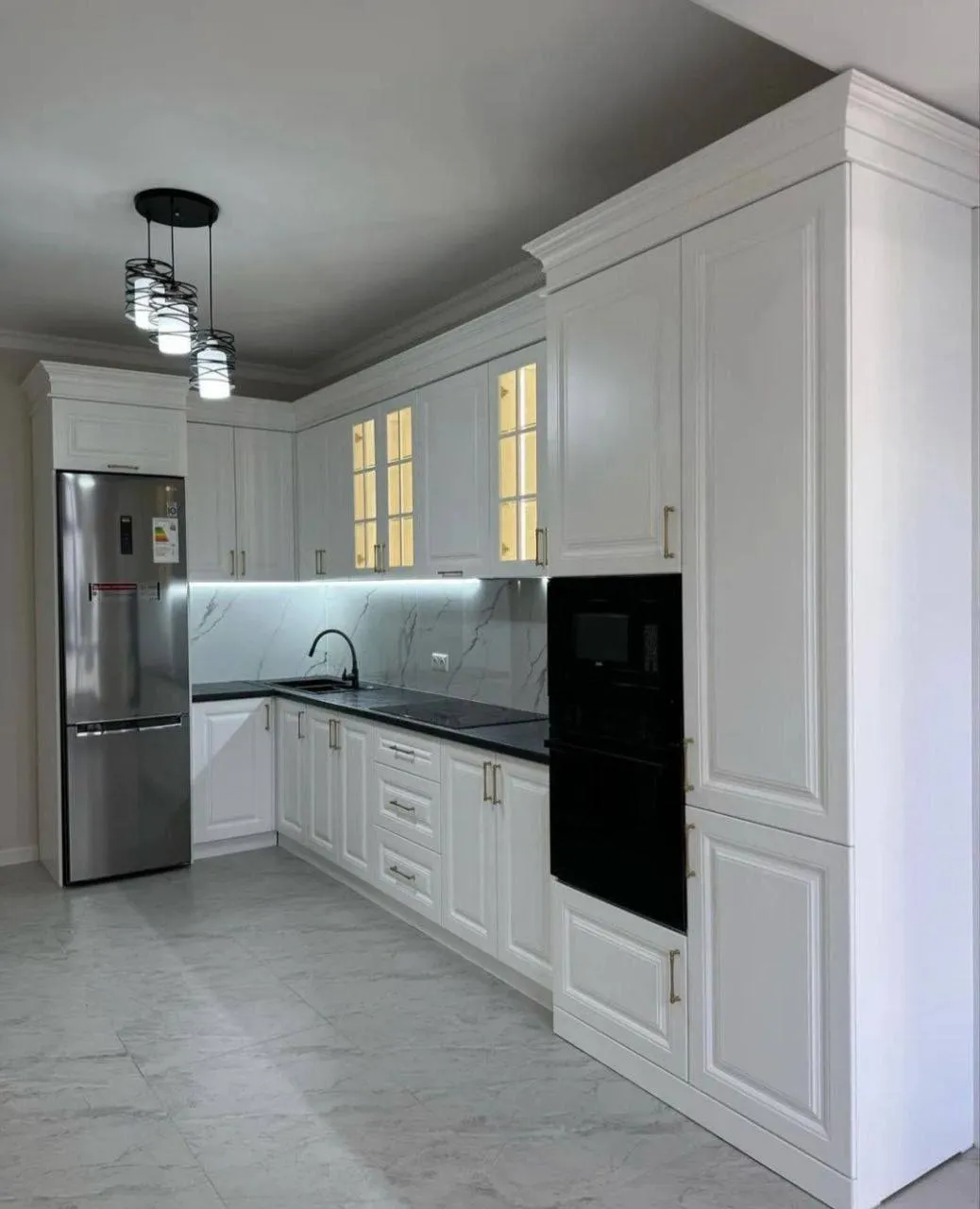 Custom Kitchen Cabinet Installation – photo 3