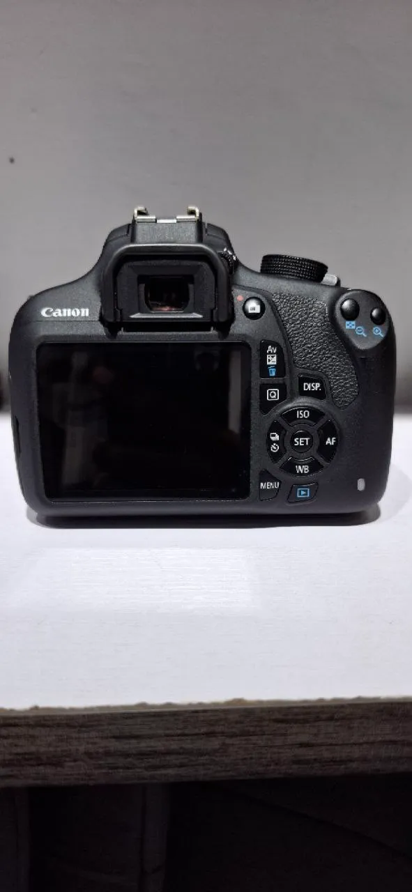 Canon EOS 1200D DSLR Camera – photo 3