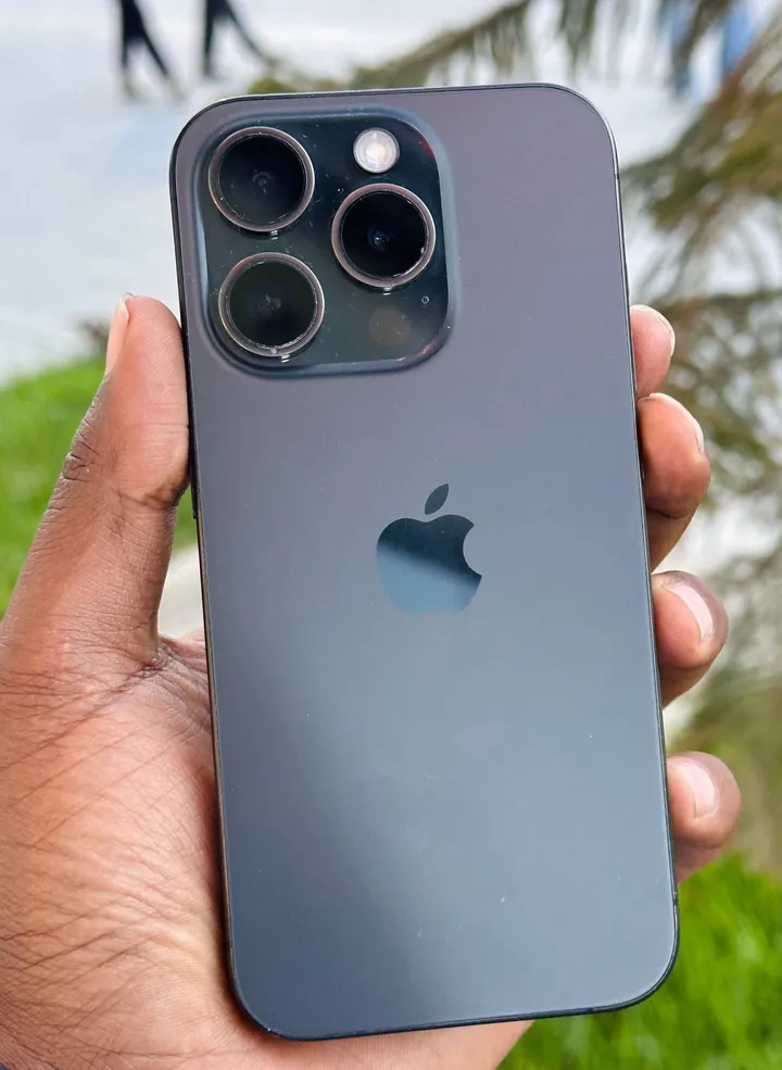iPhone 15 Pro 128GB – photo 3