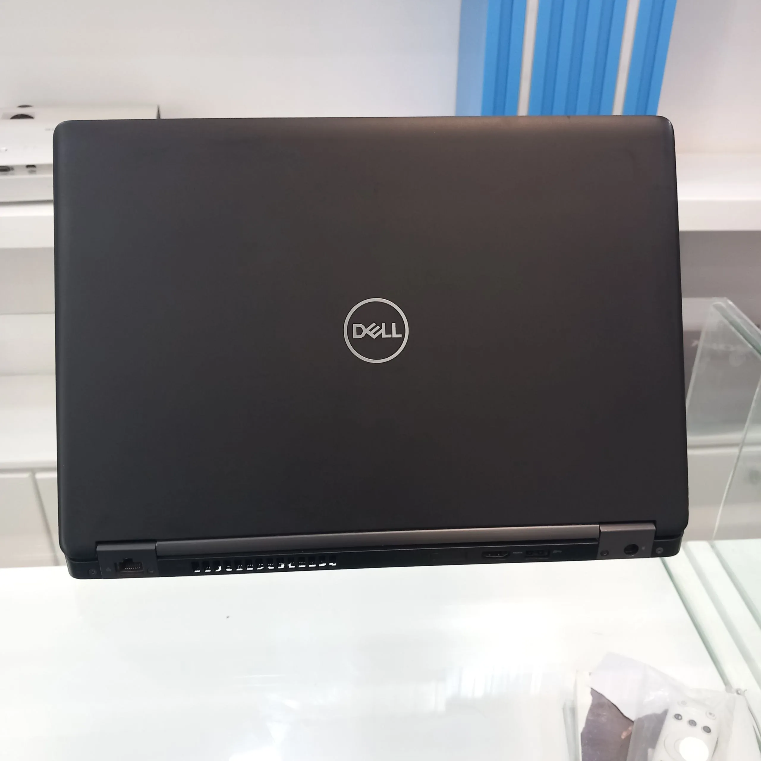 Dell Latitude i5 8th Gen Laptop – photo 3