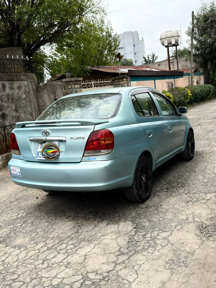 Toyota Platz 1.0L Automatic 2005 – photo 6