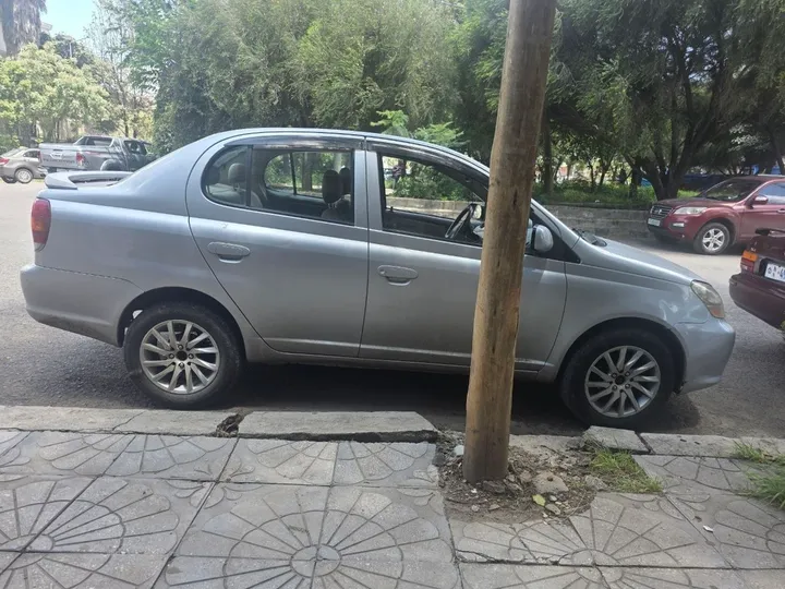 Toyota Platz 2005 Automatic – photo 3