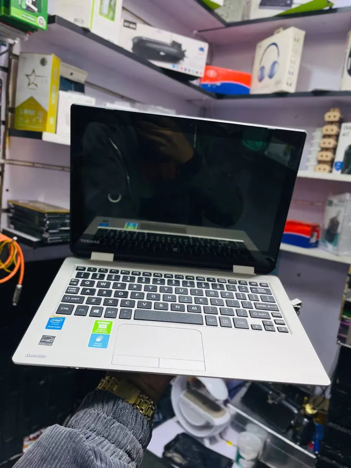 Toshiba Satellite Touch Laptop 4GB 512GB – photo 8