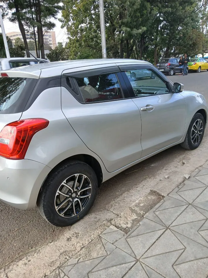 Suzuki Swift 2022 Model – photo 3
