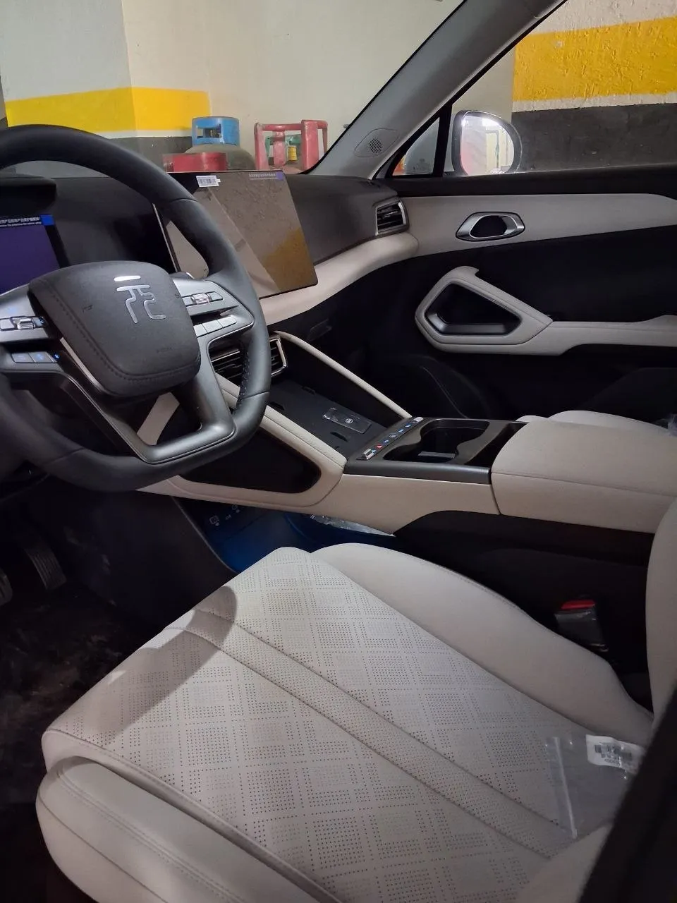 BYD Yuan Up Smart 2026 Electric – photo 3
