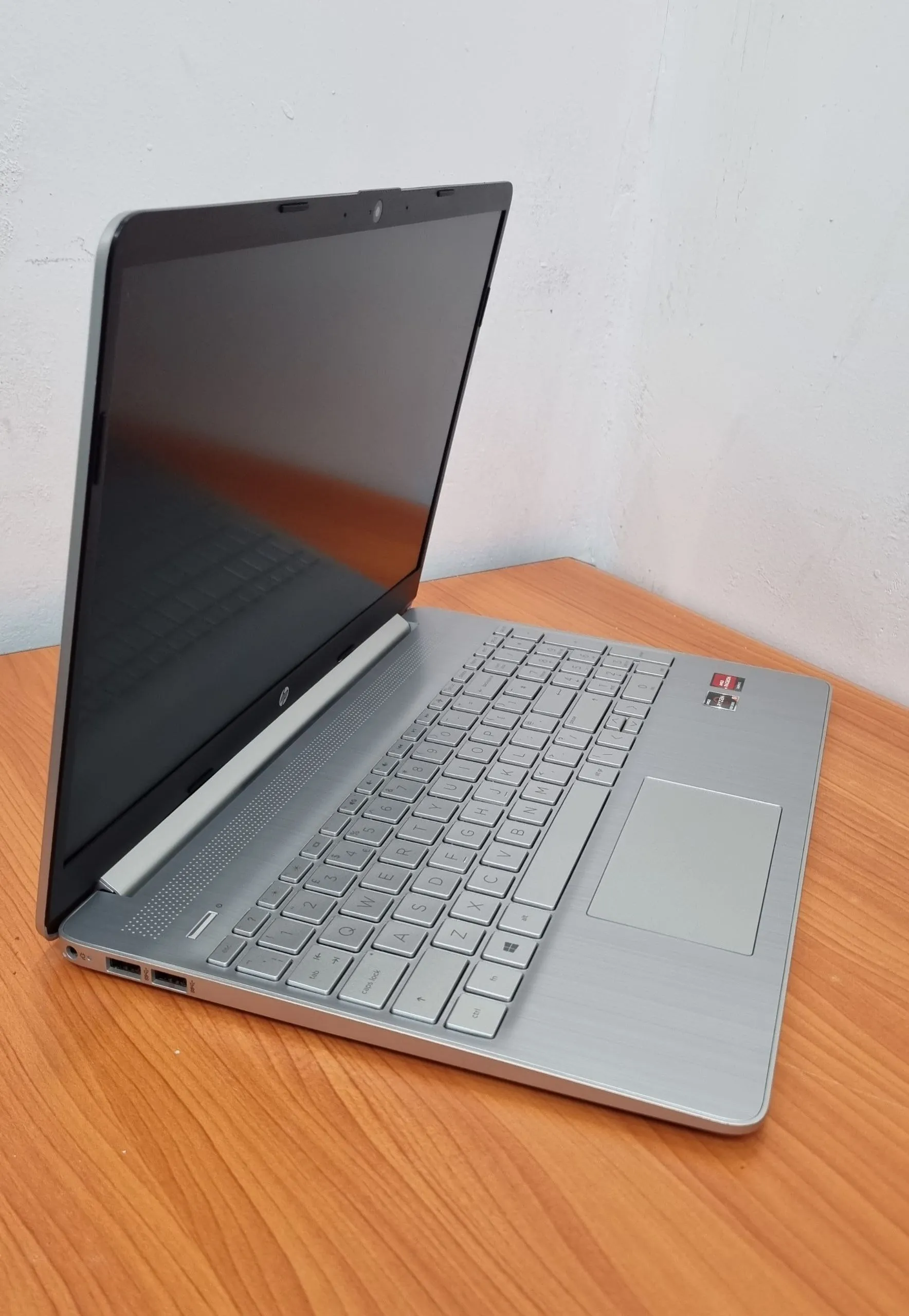 HP Notebook 15s Ryzen 5 Laptop – photo 7