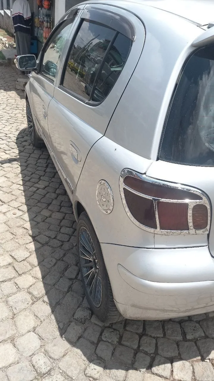 Toyota Vitz 2004 Automatic 1.0L – photo 7