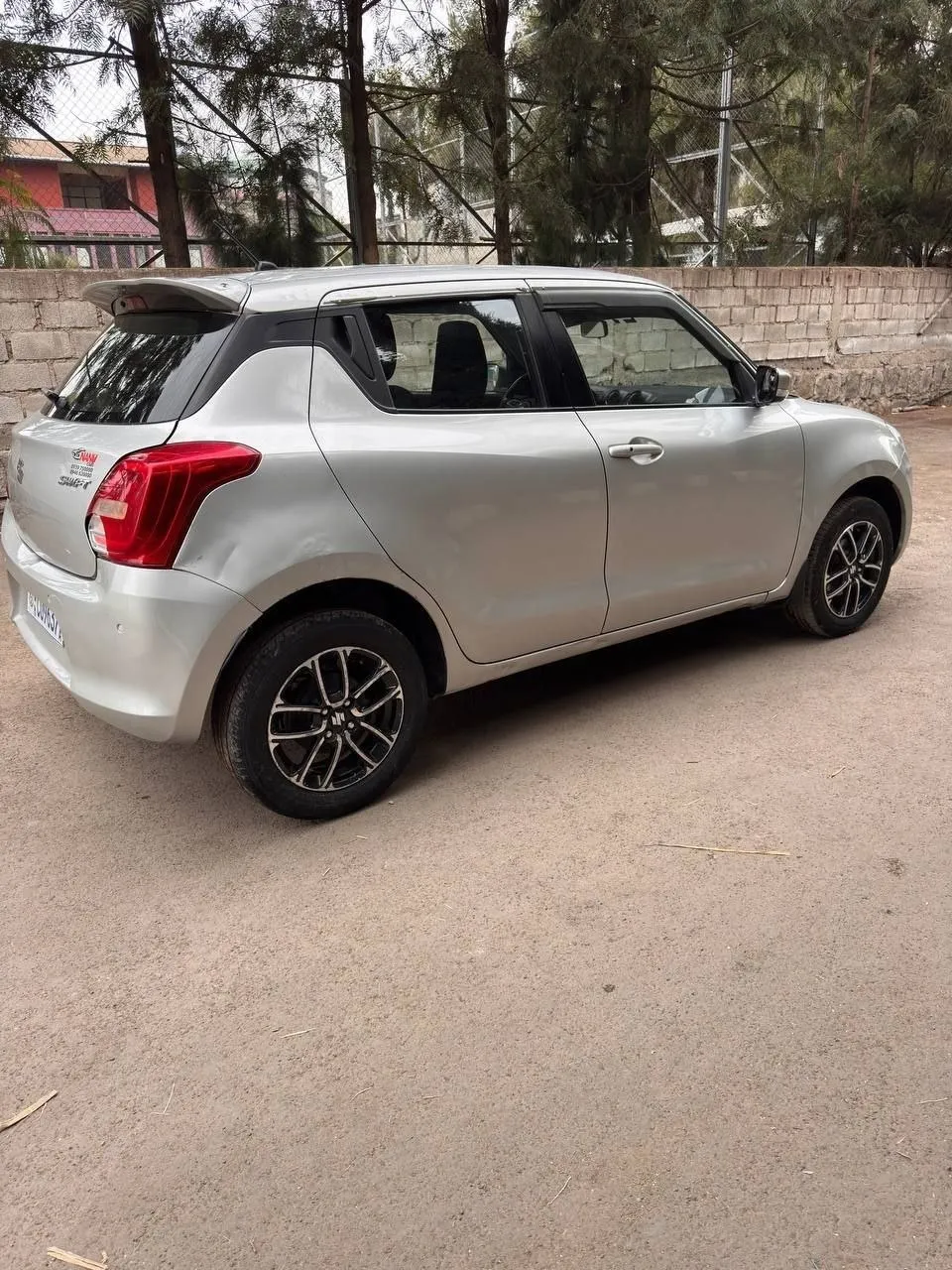 Suzuki Swift 2022 Automatic – photo 3