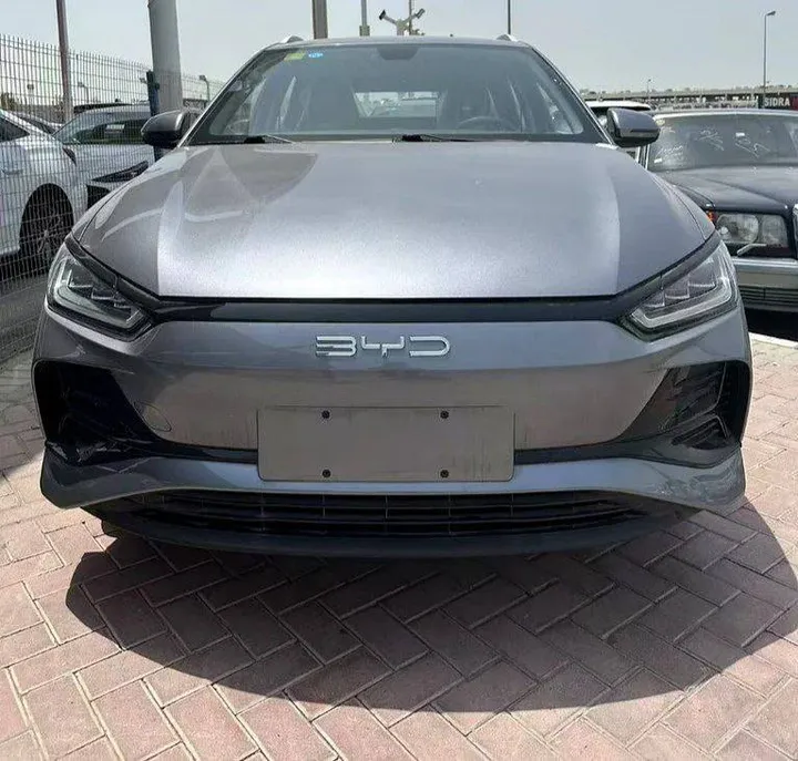 BYD e2 Flying Hatchback 2024 – photo 3