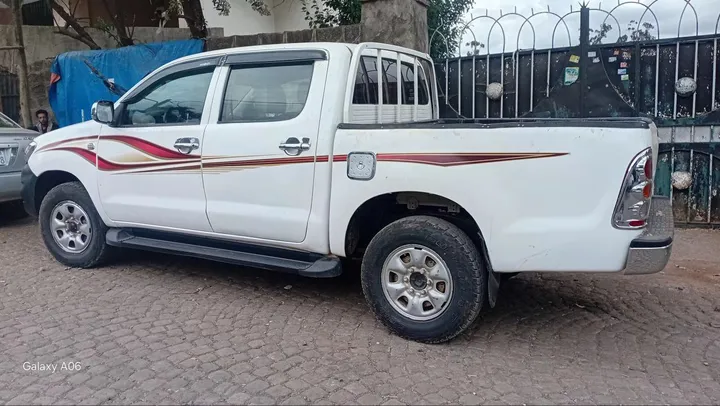 Toyota Hilux Double Cab 2007 – photo 3