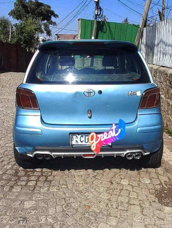 Toyota Vitz 2002 Automatic – photo 3