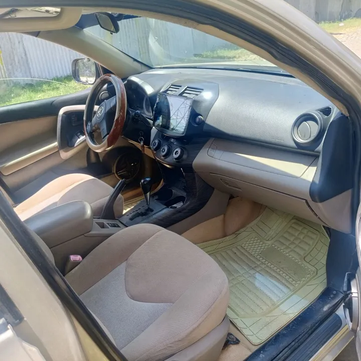 Toyota Rav4 2006 Automatic – photo 5