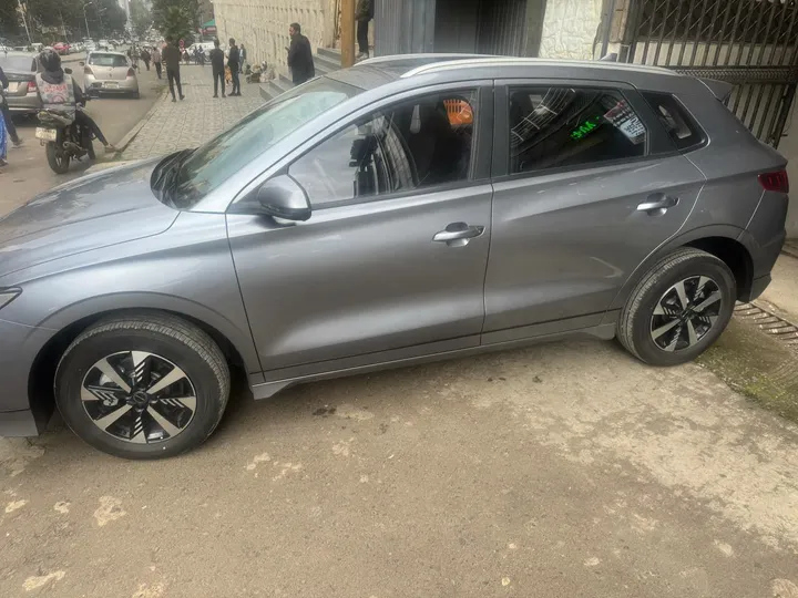 BYD E2 2025 Electric Hatchback – photo 5