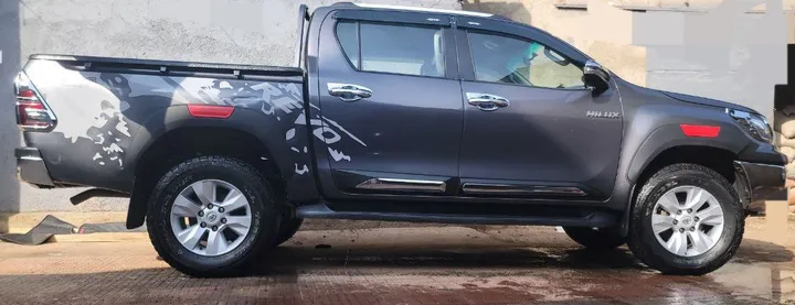 Toyota Hilux Revo Double Cab 2017 – photo 3